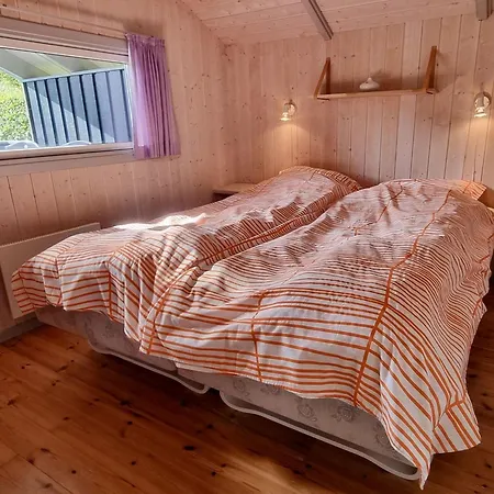 Holiday home Ferienhaus-zwischen-wald-und-meer-mit-sauna-und-kamin